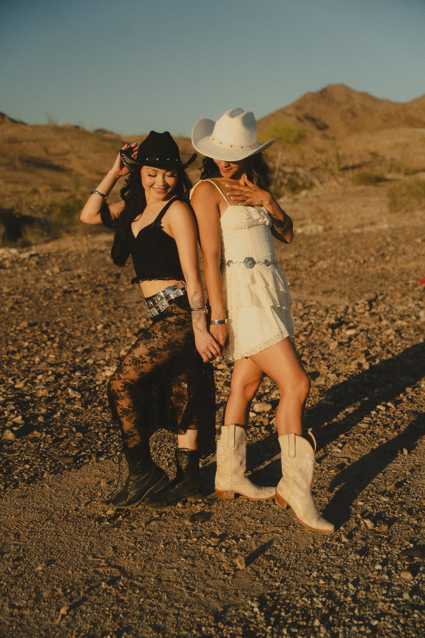 STUDDED BRIM COWBOY HAT