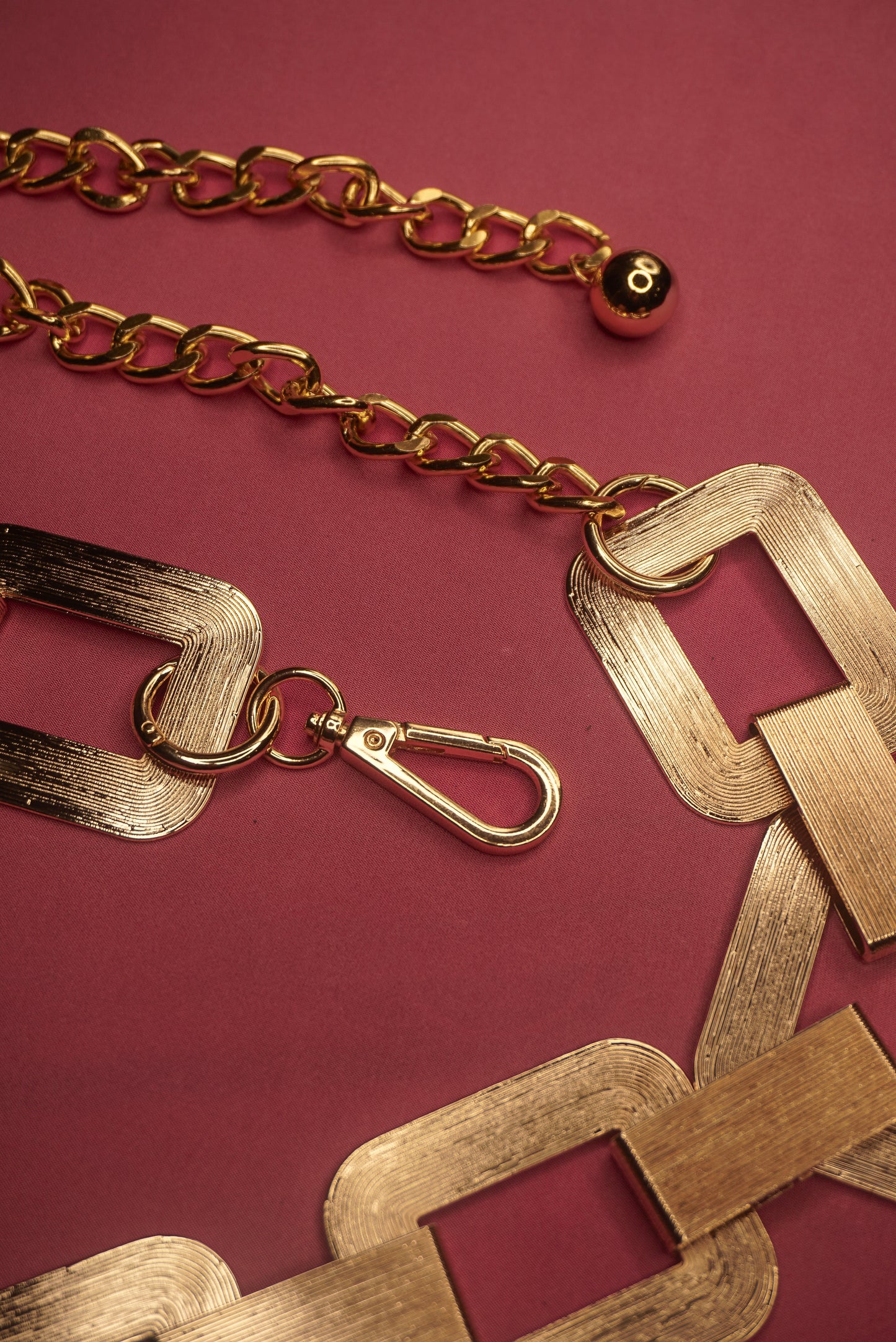 Icon Chunky Chain Belt