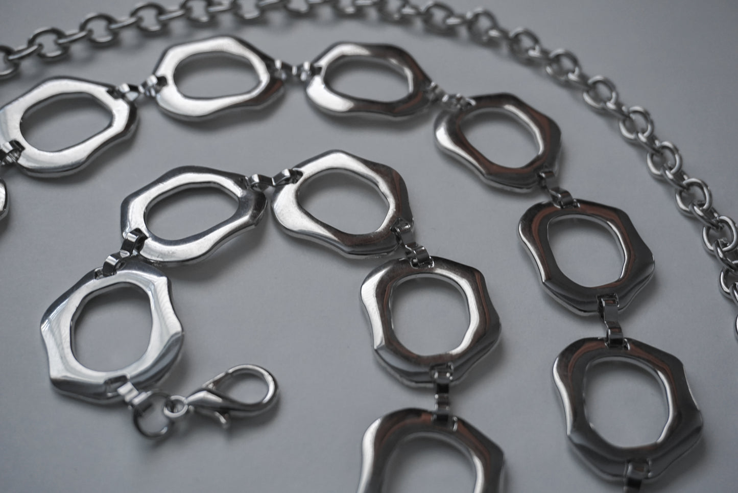 Hammered Oval Chain Belt