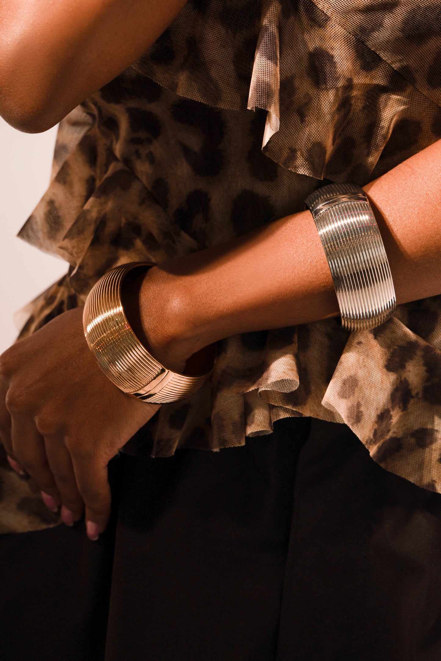 CLEO HINGE CUFF