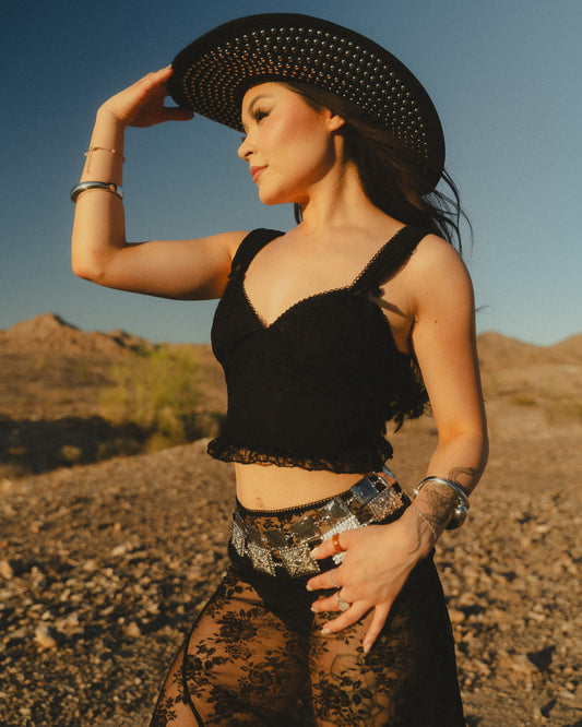 TREK LACE TOP