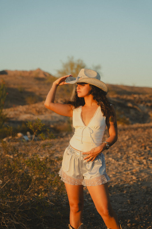 VALLEY LACE TOP