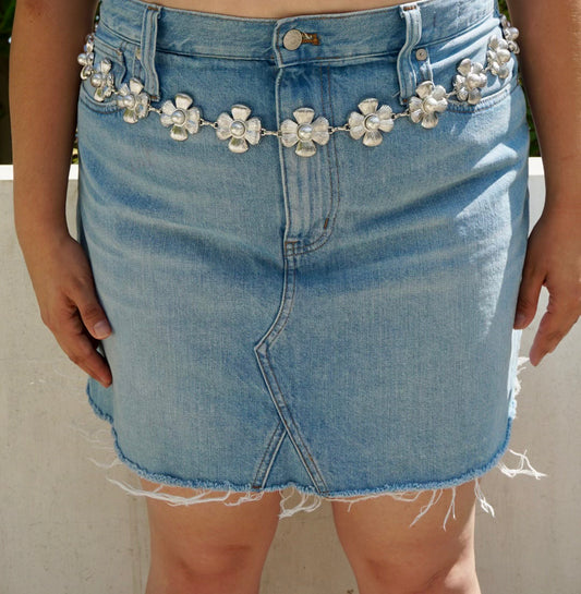 Floral Pearl Crest Chain Belt - Plus
