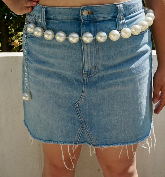 Siren’s Reign Pearl Chain Belt-Plus