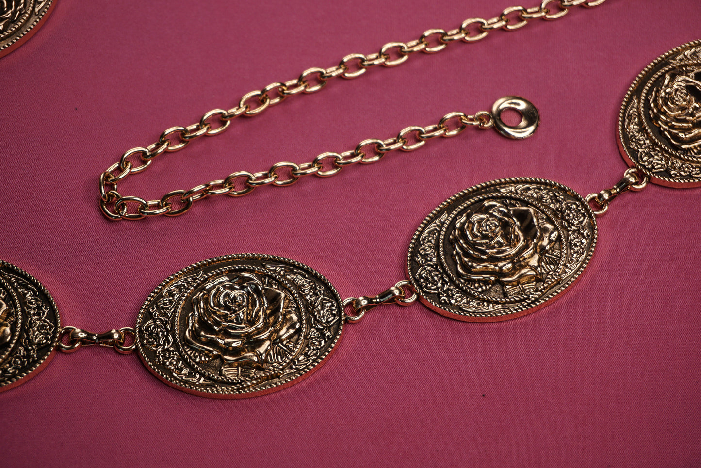 Rebel Rose Chain Belt