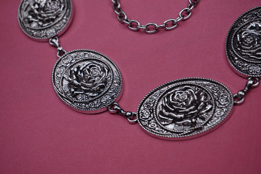 Rebel Rose Chain Belt