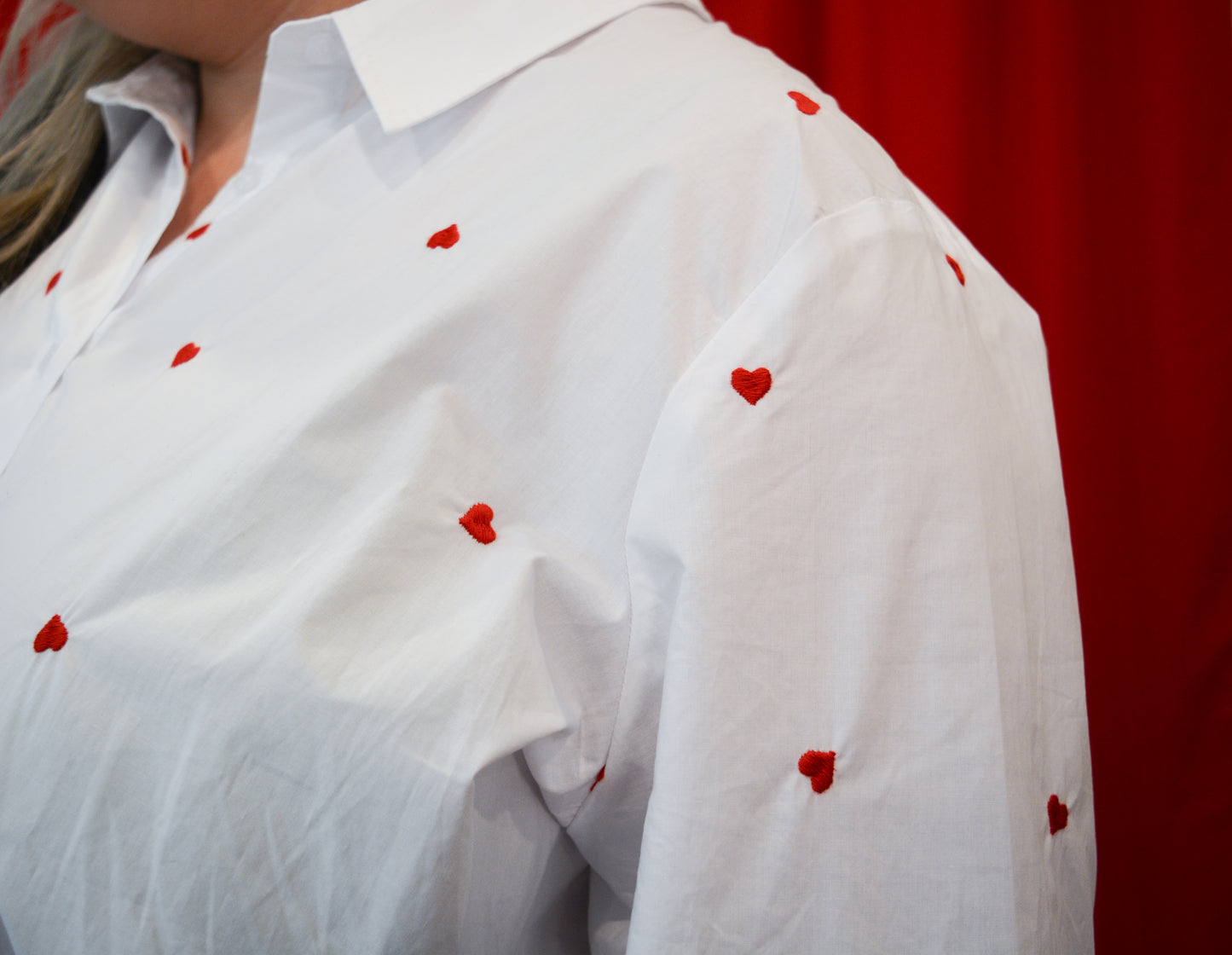 HEART U BUTTON UP